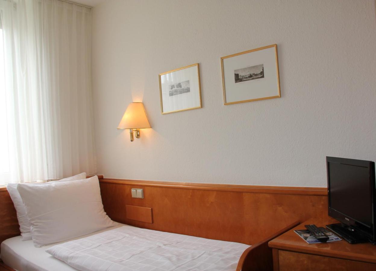 Hotel Kurpfalzstuben MHG Dış mekan fotoğraf